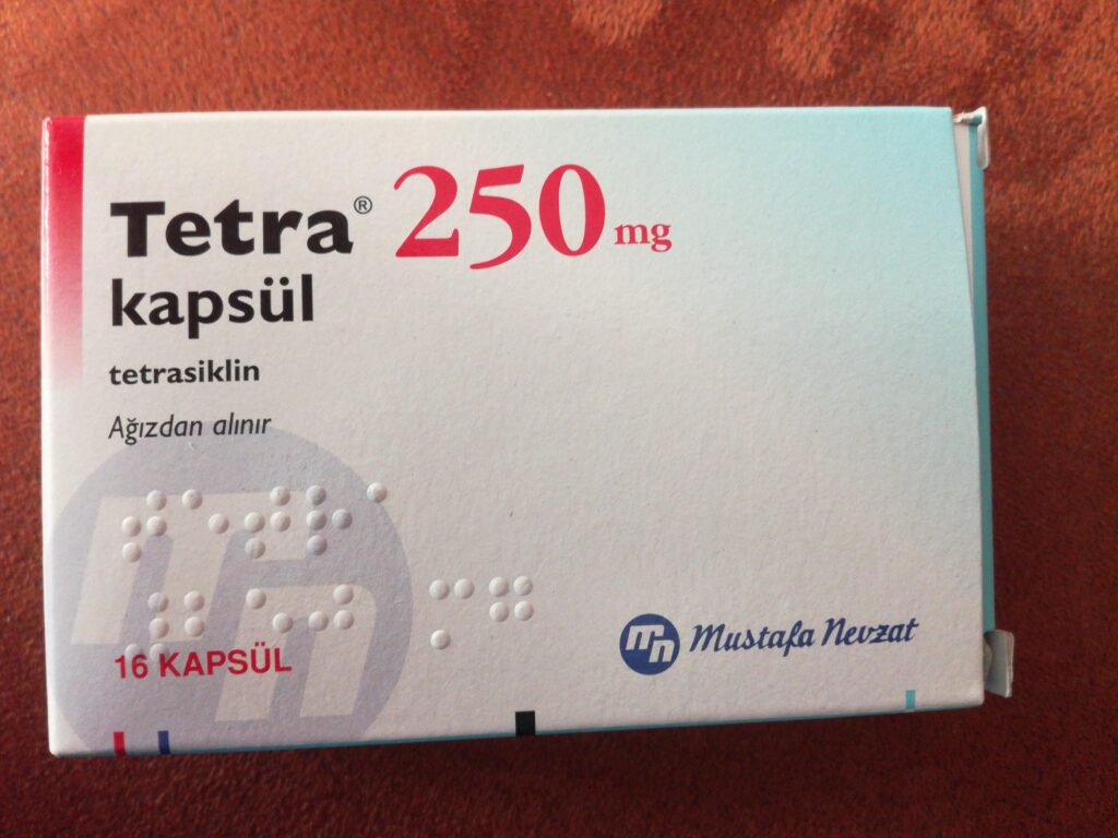 TETRA 250 MG 16 KAPSUL 1 TETRA 250 MG 16 KAPSUL 25896